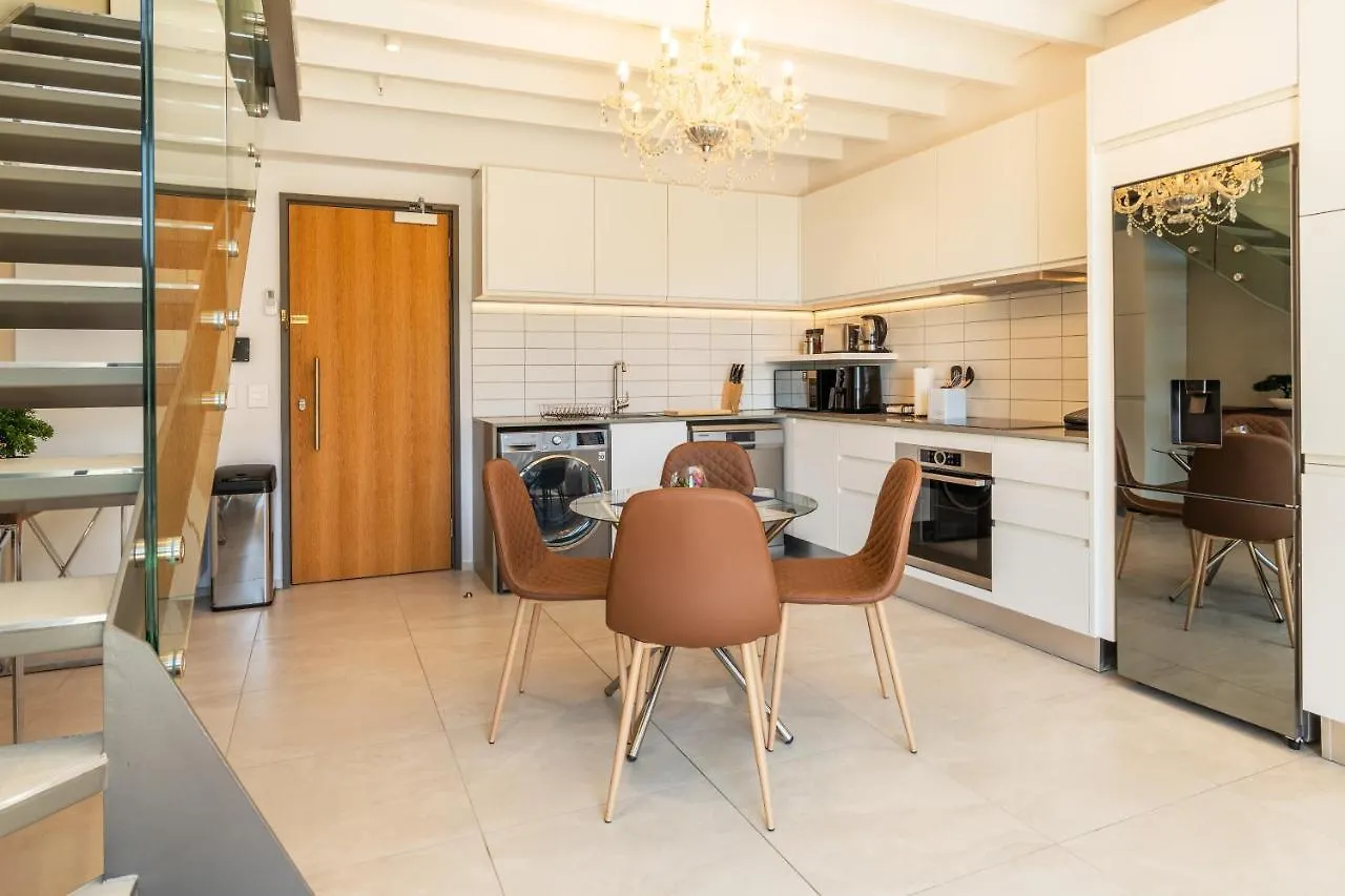 De Waterkant Luxury Residences I Whosting Cape Town Daire